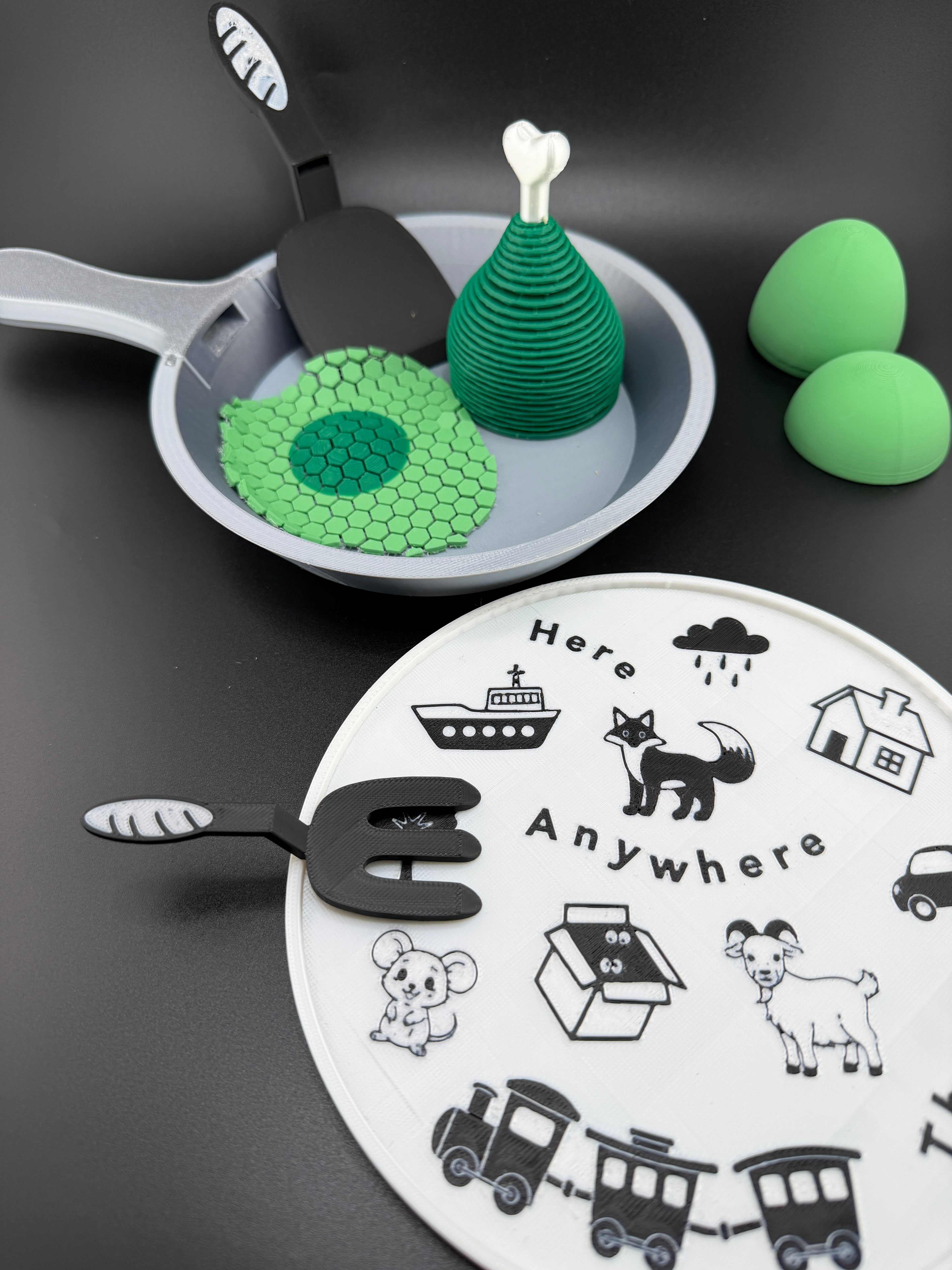 Green Eggs & Ham Play Set