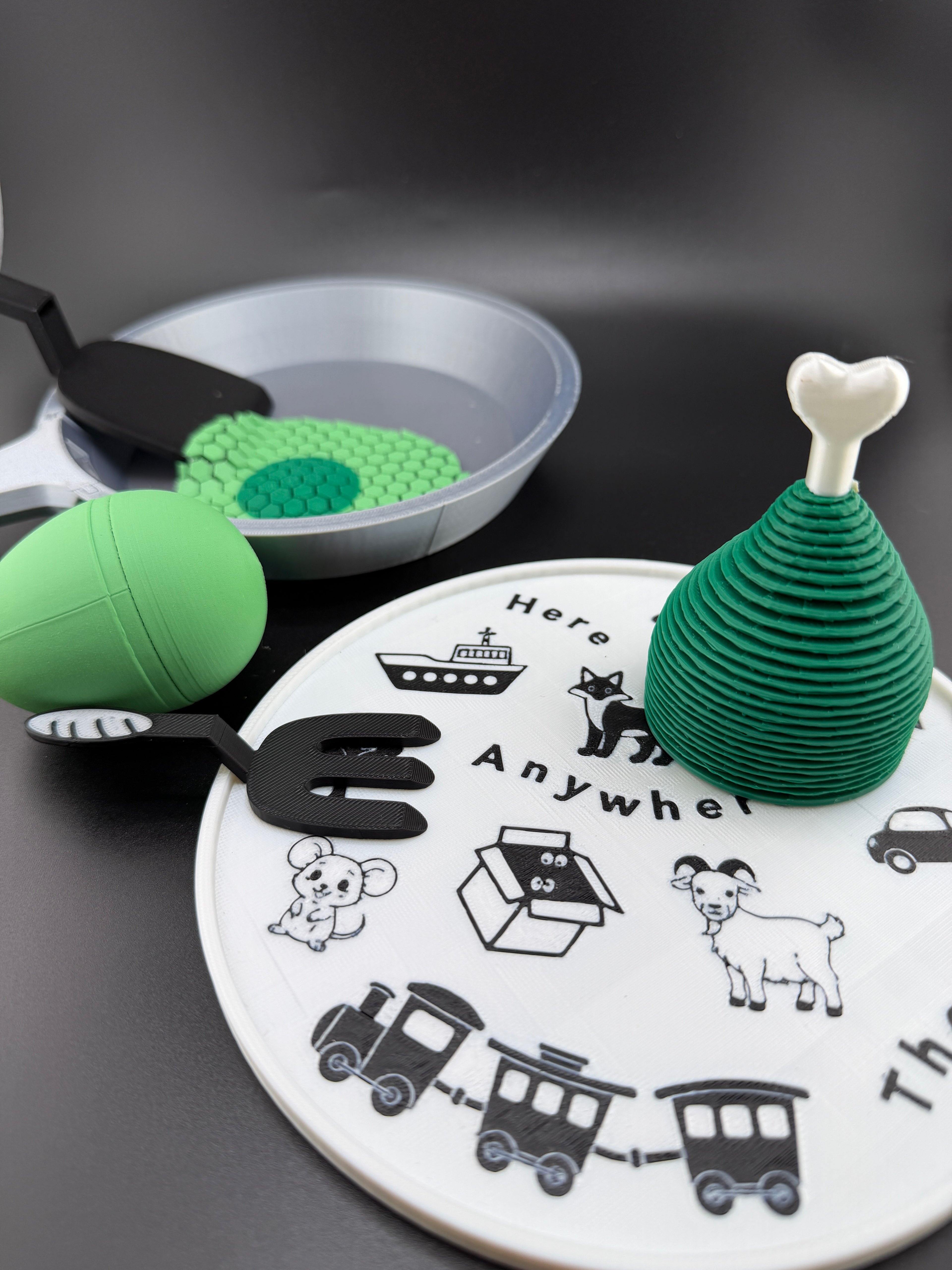 Green Eggs & Ham Play Set