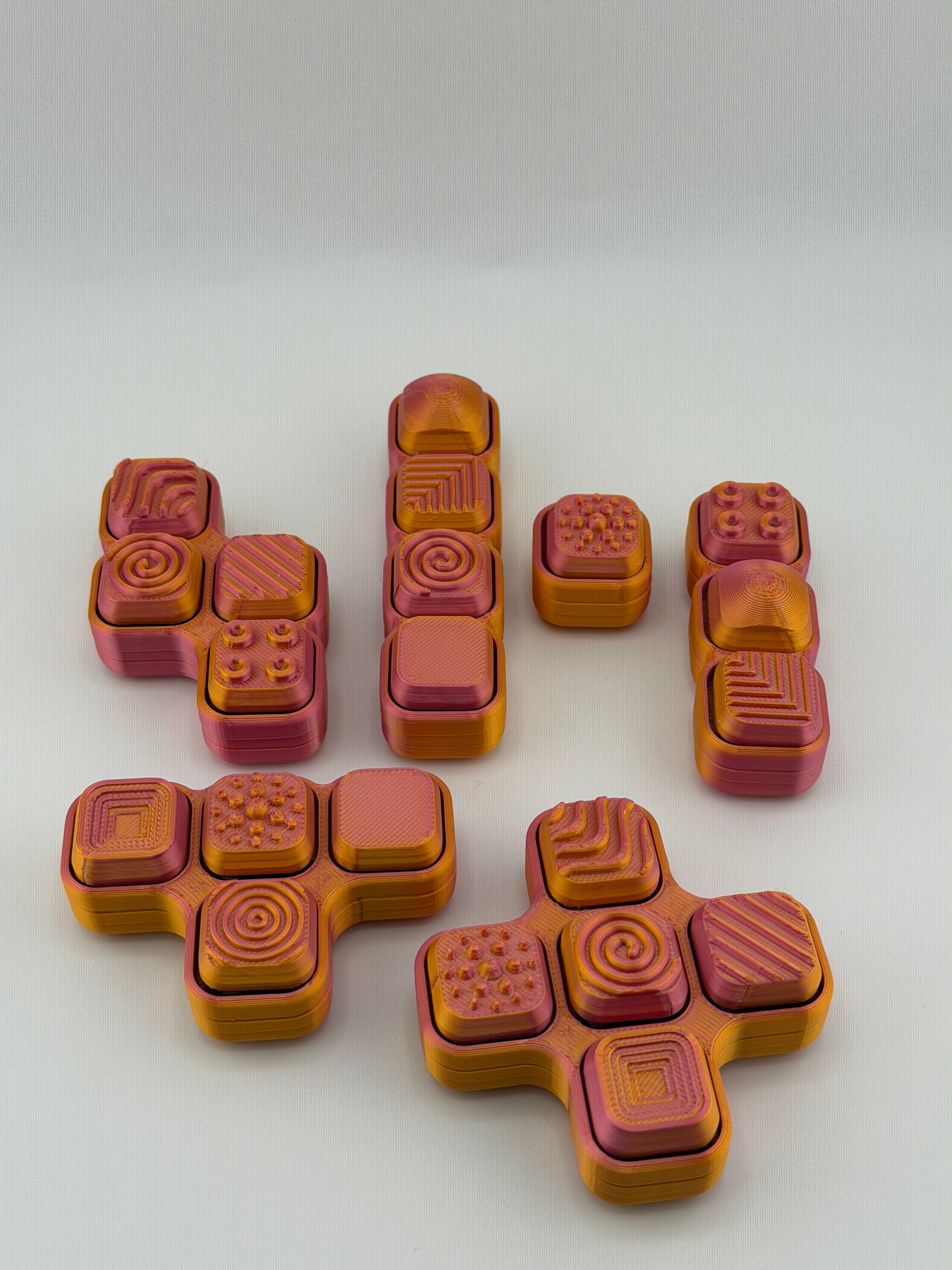 Geometric Jazzy Clickers – 6 Piece Set