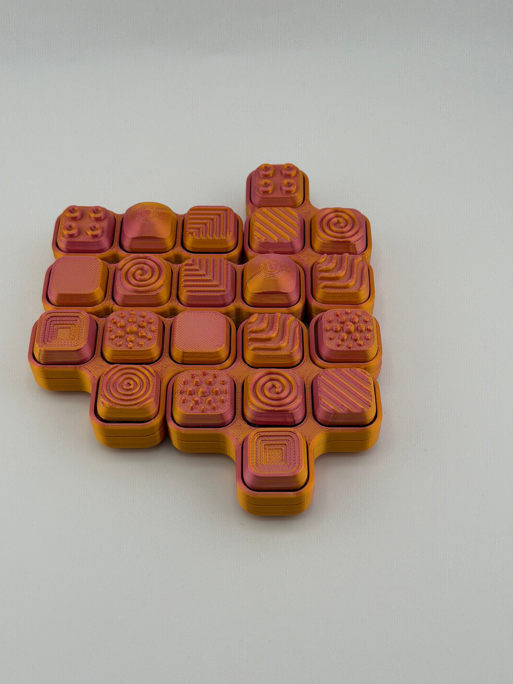 Geometric Jazzy Clickers – 6 Piece Set