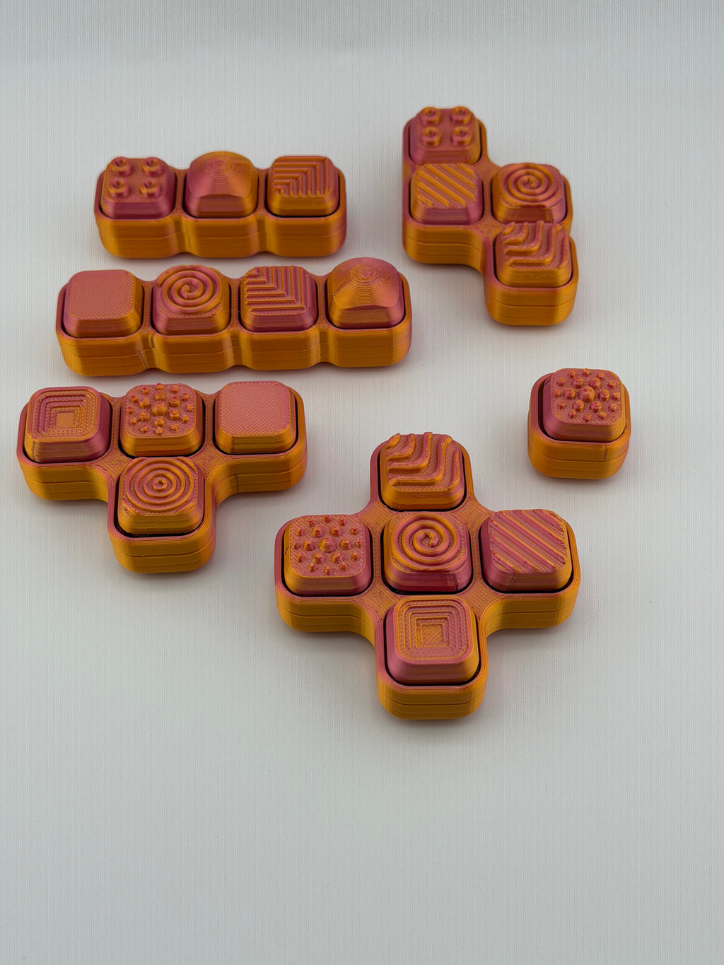Geometric Jazzy Clickers – 6 Piece Set