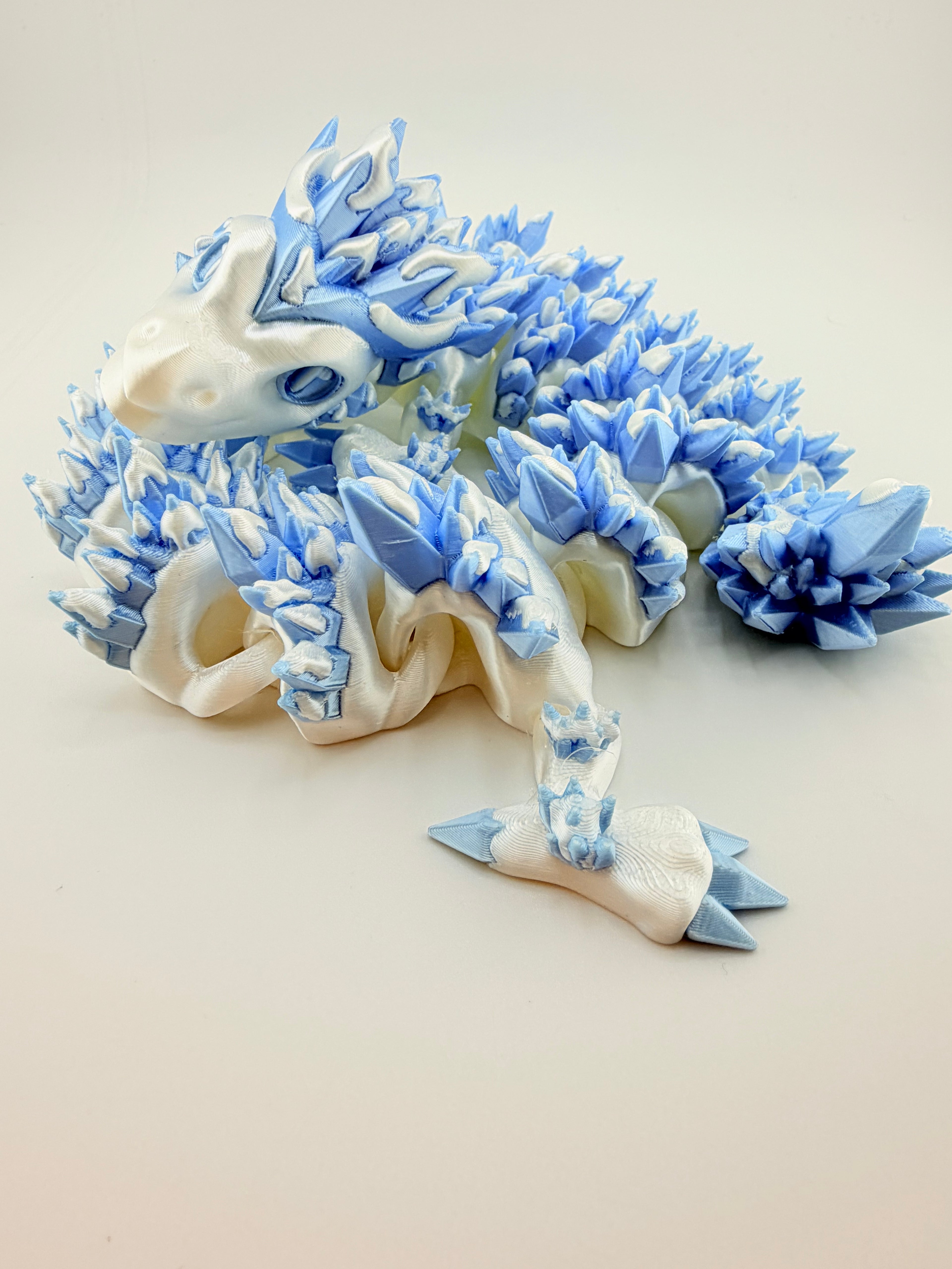 Snowy Crystal Dragon – 25” Articulated Dragon