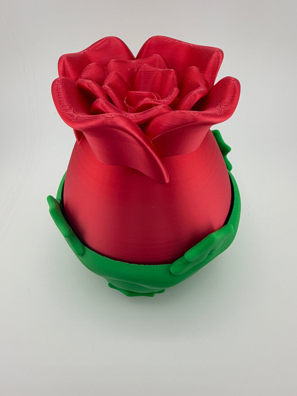 Red Rose Dragon Surprise – Twist & Reveal